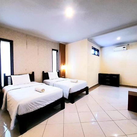 Ganggas Homestay Jimbaran Buitenkant foto