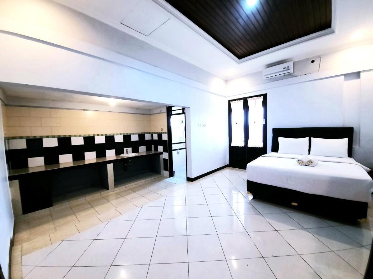 Ganggas Homestay Jimbaran Buitenkant foto