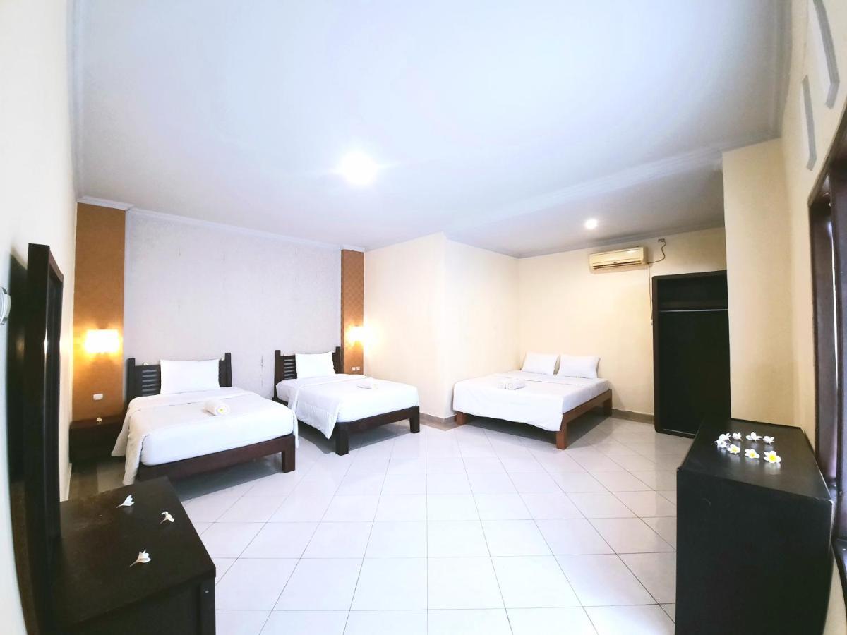 Ganggas Homestay Jimbaran Buitenkant foto