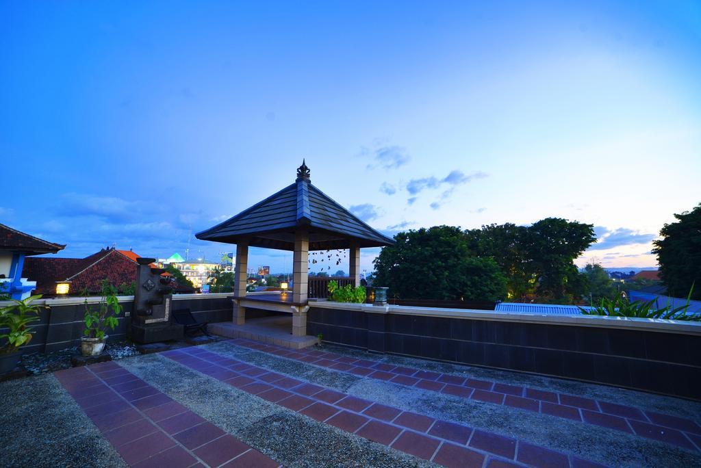 Ganggas Homestay Jimbaran Buitenkant foto